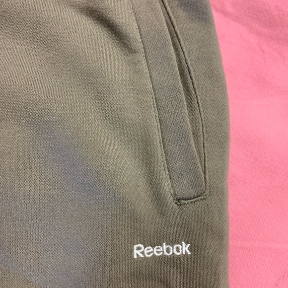Reebok full leg sweat pants - Picture 2 of 8